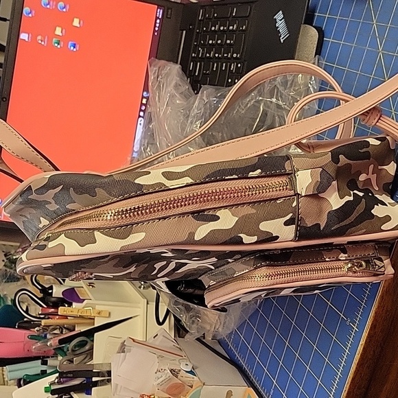 Guess Camo Pink, Gray & Black Backpack with Structured Design Preloved main image 4